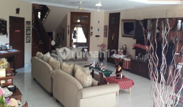 Rumah 2Lt Lingk.tenang dan Aman, SHM, Harga Turun di Taman Aries.1388 Rumah 2Lt Lingk.tenang dan Aman, SHM, Harga Turun di Taman Aries.1388