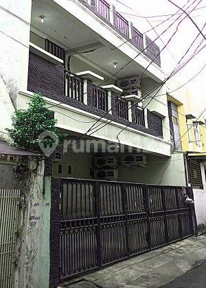 Rumah Kost Putri Aktif, Bisa Kpr, Tiap Kamar Ada Token. 16028 1