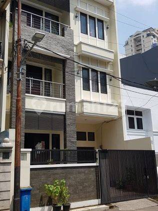 Rumah Semi Furnished Hdp Utara Jln Lebar di Mangga Dua. 15837 1