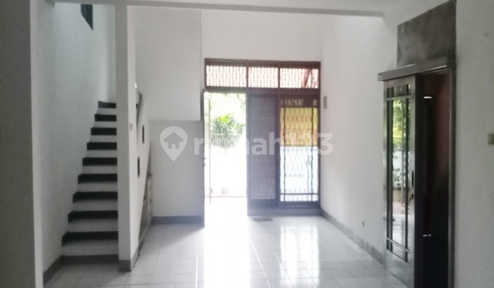 Rumah 2lt Dpn Taman, Blk Favorit, Aman di Taman Alfa Indah. 20465