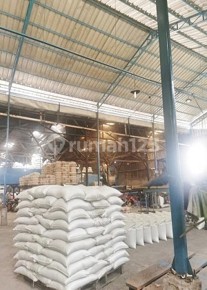 Gudang siap pakai, masuk kontener 40 feet di Kapuk Kamal. 20523