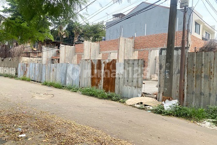 Rumah baru gress jln lbr mudah diakses di Taman Ratu. 16202