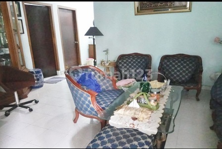 Rumah zona komersil cck utk berbagai usaha di Pakubuwono. 16261