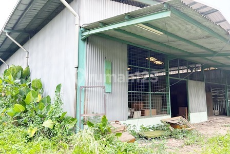 Gudang 1 Lt Hadap Utara Lok. Startegis di Sawangan, Depok. 15290 2