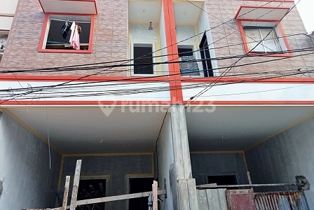 Rumah baru bbs banjir, lingk tenang di Tanjung Duren. 20708 1