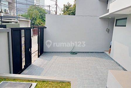 Rumah Baru Gress Lingk Tenang Jarang Ada di Sunrise Garden. 20578 2