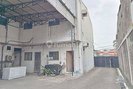 Sewa Gudang dan kantor parkir luas, jln 3mb di Kebon Jeruk. 16148 1