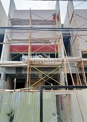 Rumah baru split level dlm komp. di Taman Alfa Indah. 20690