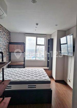 Apartemen 2BR view gedung di Apt. AKR Galery Tower. 16142  2