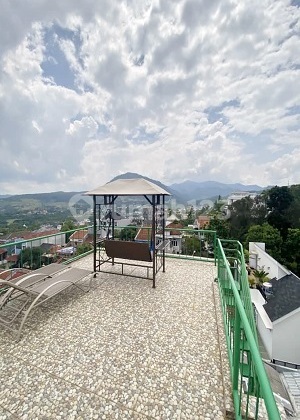 Rumah view cantik, dlm komp. lingk tenang aman di Sentul. 20655