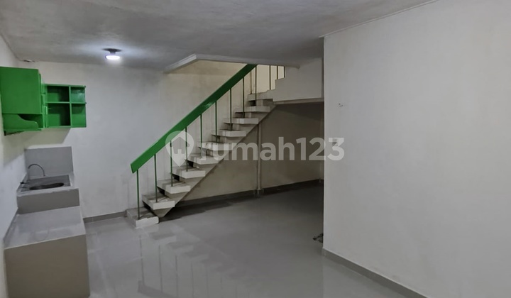 Rumah baru Renov. lingk. tenang, aman di Tanjung Duren. 20665