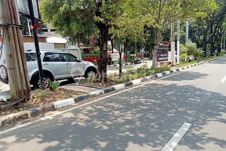 Tanah di lokasi strategis cck utk tinggal, kost dll di Grogol. 20704 Tanah di lokasi strategis cck utk tinggal, kost dll di Grogol. 20704