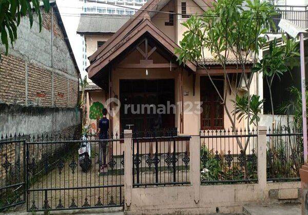  Rumah 2Lt Hit Tanah Strategis Mdh Diakses di Duri Kosambi. 15021 1