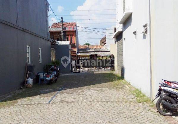 SEWA Rumah hadap Timur 2KT di Joglo, Jakarta Barat. 14977 2