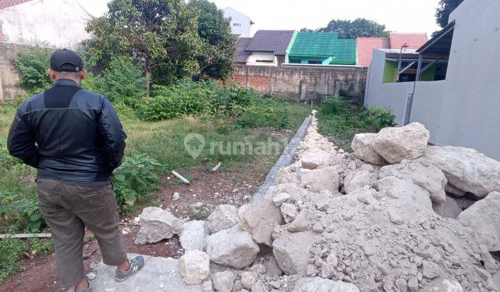 Rumah cilangkap lingkungan asri dan hijau 2