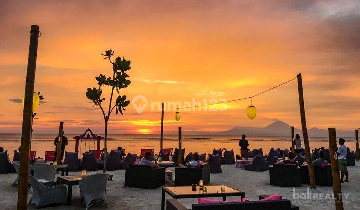 Take The Keys For This Freehold Beachfront Resort, 27 Rooms, Bar And Restaurant Gili Trawangan 2165d 1