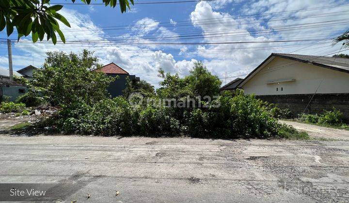 Level Small Plot Freehold Land In West Of Denpasar, Close To Seminyak 2233 a 2