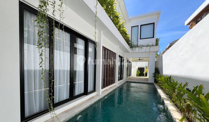 Brand new Contemporary Three bedroom Villa In Umalas 2490 a 1