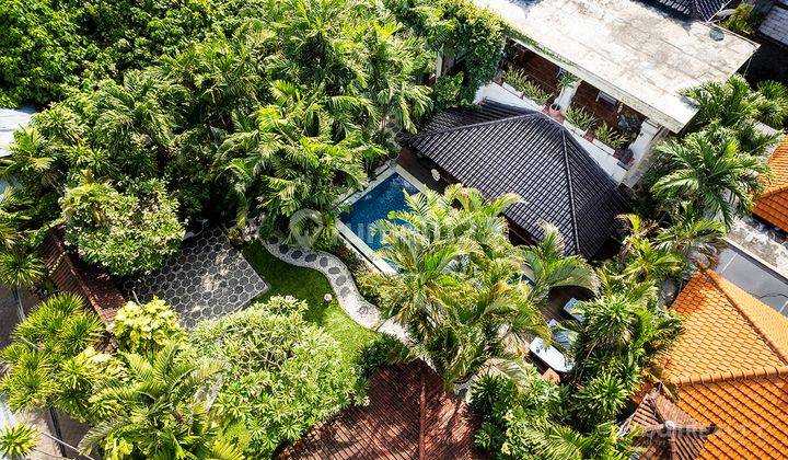 Rare Opportunity Huge Four bedroom Freehold Villa On 620sqm In Seminyak Center 2582 C 2