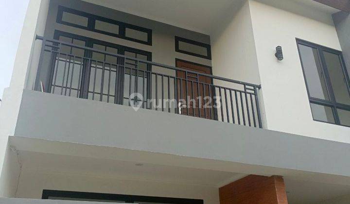 Rumah Cluster 2 Lantai Minimalis di Pondok Gede Bekasi 2