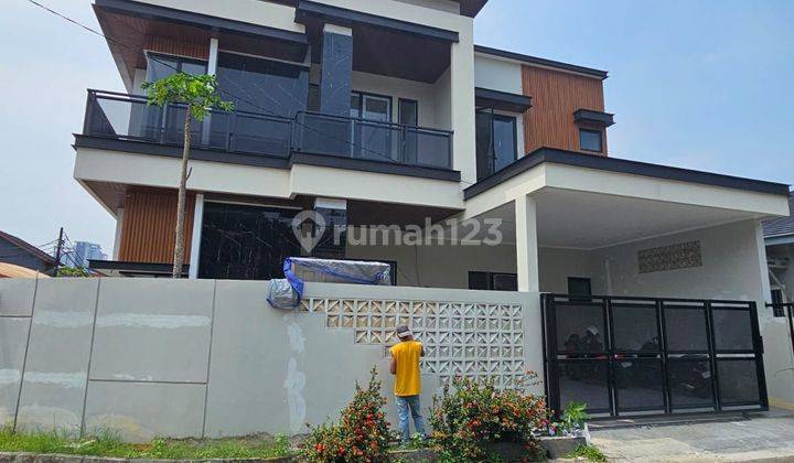 Rumah Modern Lux Baru... 2 Lantai 2