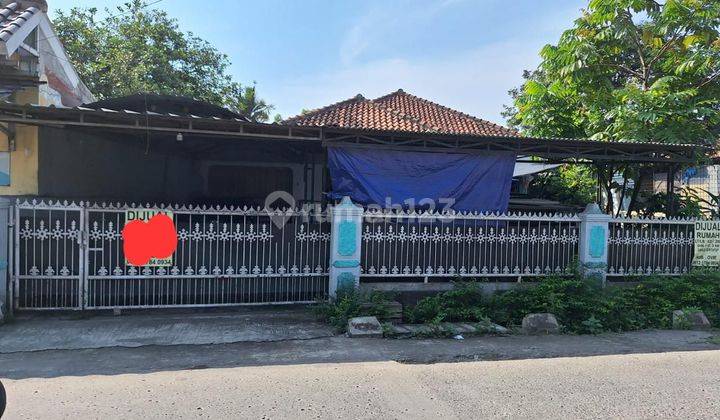 Di jual Cepat, rumah hook pinggir jalan 1