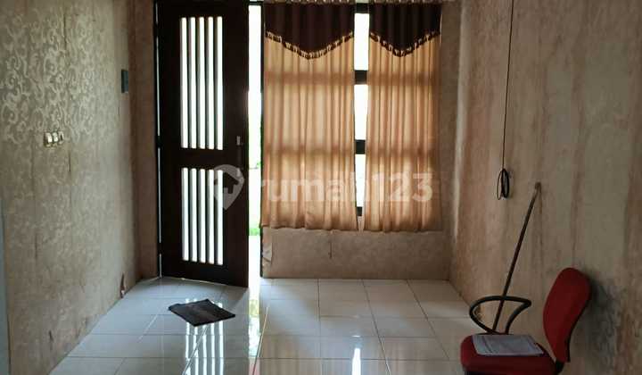 Dijual Rumah Minimalis 2 LT, di Green Hills Serua Indah, Tangerang Selatan