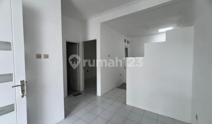 For Sale, Minimalist House Ready to Occupy in Cendana Residen Next to Tangsel Mayor's Office, Serpong - Tangsel 2