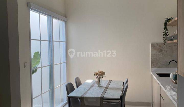 Di Jual Rumah Di Savia Park- Bsd, Rumah  Minimalis Modern  2