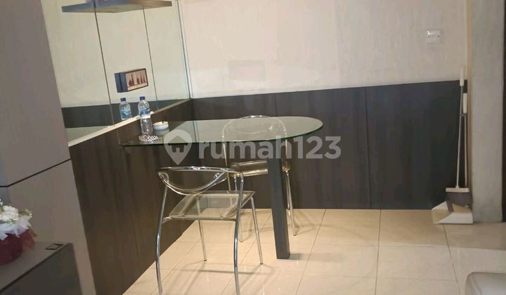 Disewakan Cepat Apartmen Cantik Lokasi Strategis Kemayoran Jakarta Pusat 2