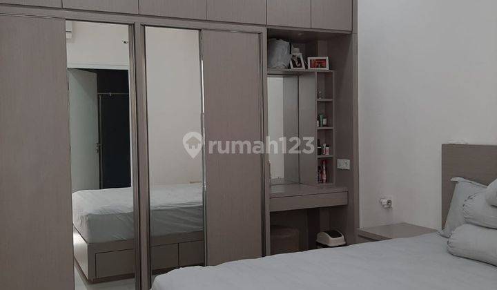 Rumah Sudah Renovasi Furnished SHM di Taman Ubud Timur Lippo Karawaci, Tangerang 2