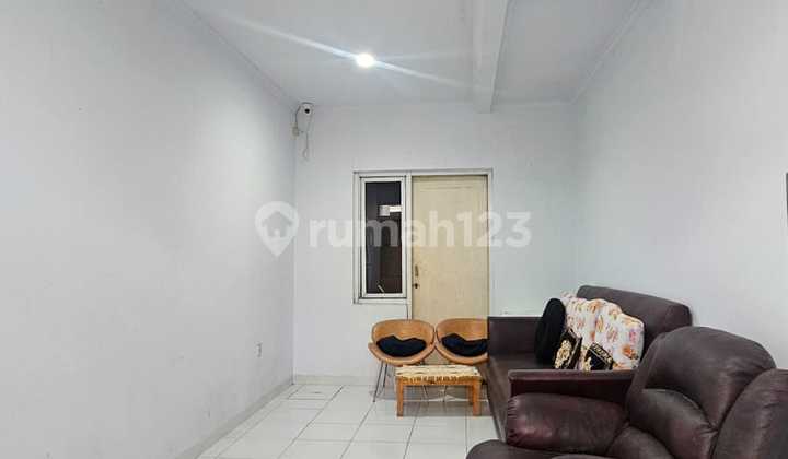 Dijual Cepat Rumah Bagus Cluster Serenade Lake Gading Serpong, Tangerang Harga Miring 2