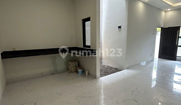 For Sale Comfortable House Ready to Occupy in Turangga Area (New House) 2