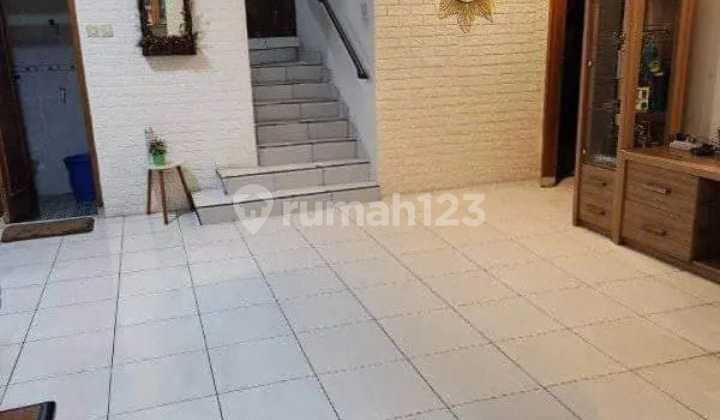For Sale 2-Story House Ready to Occupy in Taman Kopo Indah 3 2
