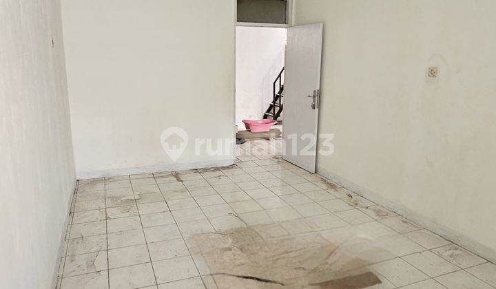 Dijual Rumah di Taman Kopo Indah 1 2