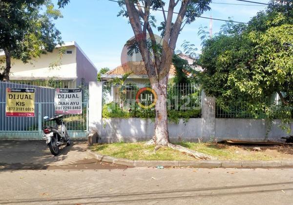 Rumah di Taman Beringin / Jl. Ade Irma Suryani Semarang 1