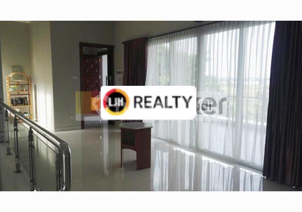Dijual Rumah di Boulevard Utara Graha Padma Semarang 2
