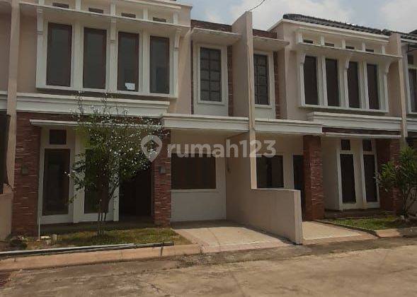 Rumah Dua Lantai Dekat Perkantoran Cibubur  2