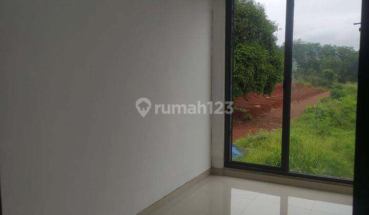 Rumah Dua Lantai Dekat Perkantoran Depok Bogor 2