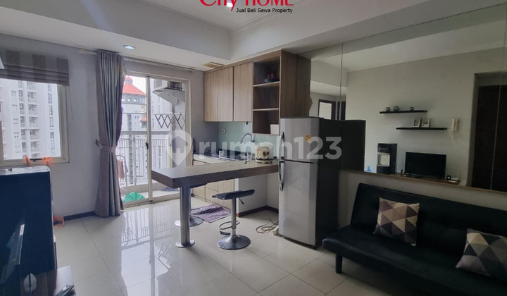 Sewa 2+1 Bedroom Furnished di Royal Mediterania Garden Residences