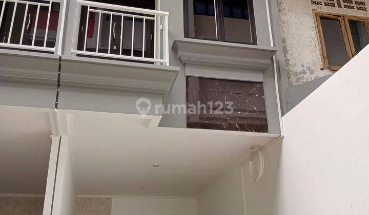 Rumah Gajah Mada, Hayam Wuruk 2 Lantai, Shm, Akses Motor 2