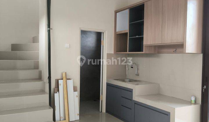 Scandinavian modern maura hill 280jt strategis FREE biaya bagus 2