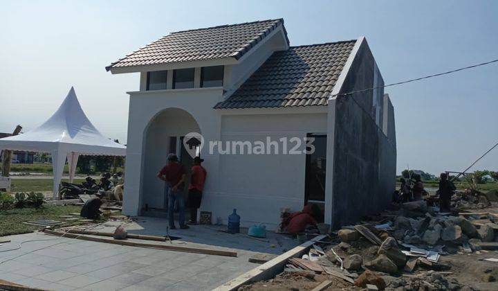 New house agneya puri surya jaya 300jt-an free biaya bisa dp nol% 2