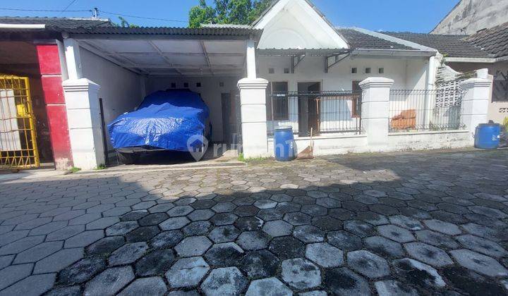 Rumah dalam perumahan dekat pln gedongkuning di Jl gedongkuning 4