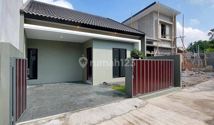 Rumah Cantik Luas Jalan Kaliurang Km 10 Gentan 2