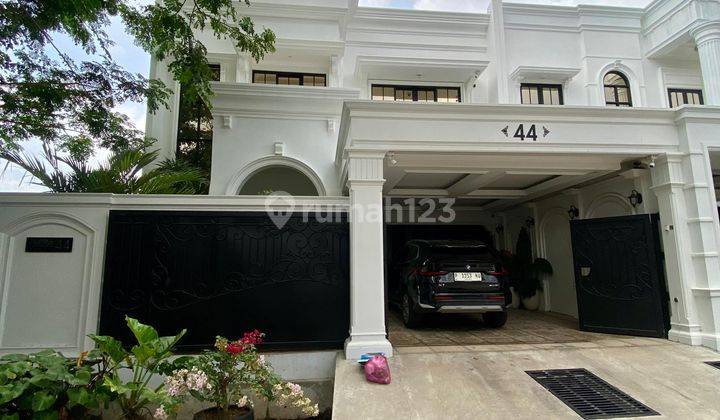 Rumah Mewah 2 Lantai Dalam Ringroad Dekat Pusat Jogja 1