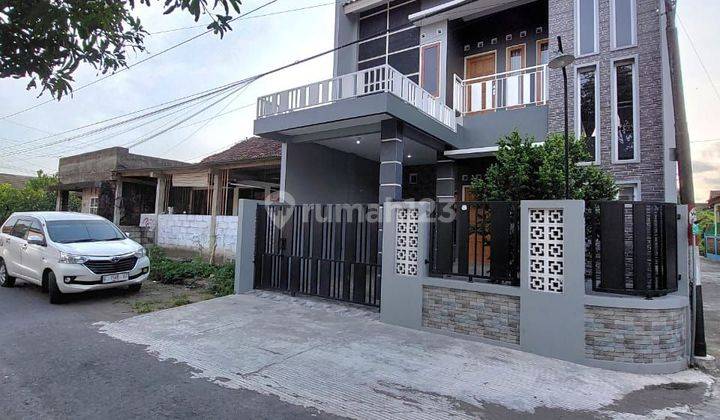 Rumah Mewah 2 Lantai Dekat Jogjabay Di Purwomartani 2