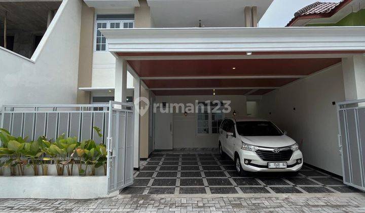 Rumah Mewah Modern 2 Lantai Premium Di Dekat Budi Mulia Tajem 1