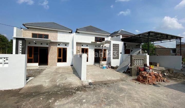 Rumah Strategis Dalam Perumahan Dekat Pusat Kota Jogja 1