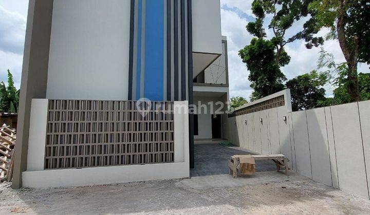 Kost Eklusif Mewah 10 Kamar Fully Furnished Jalan Kaliurang 2